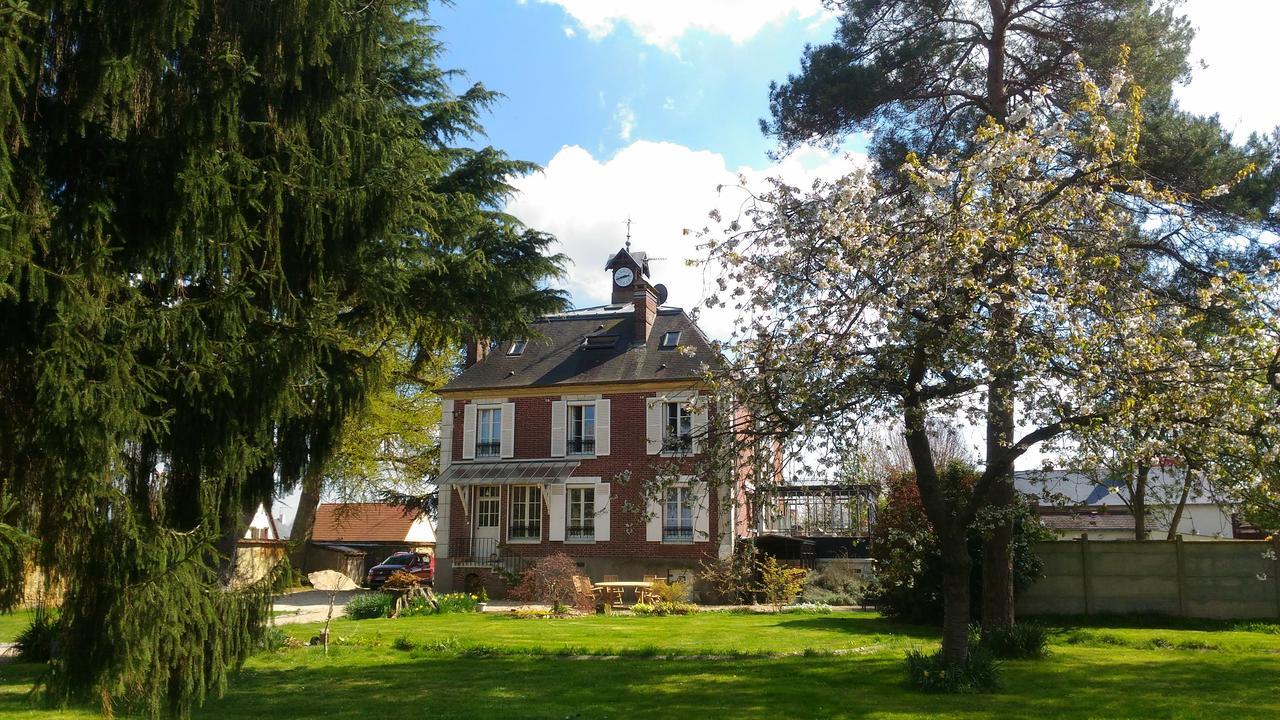 Le Jardin Des Erables Bed and Breakfast Saint-Marcel  Esterno foto